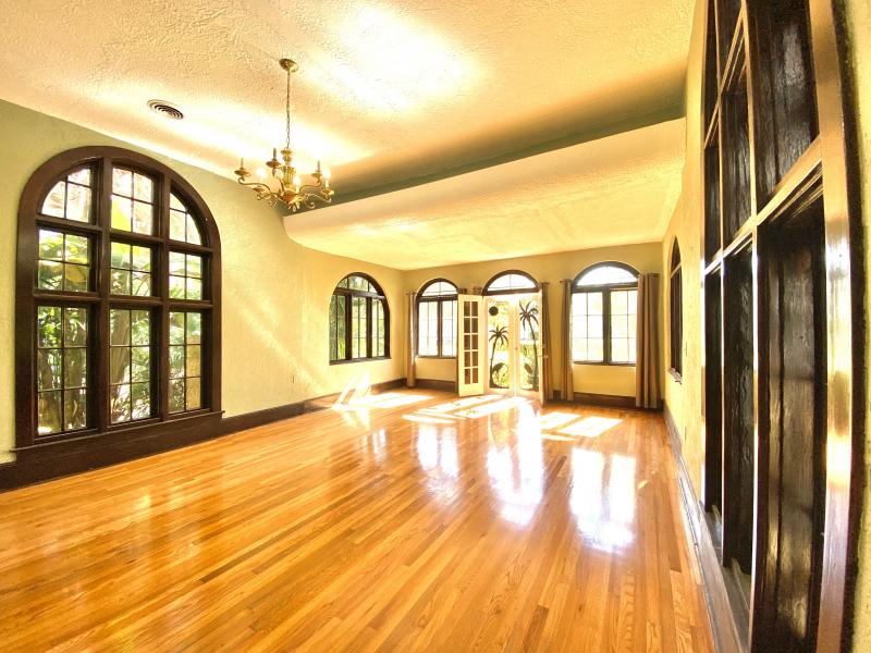 121 NE 92 St - Miami Shores For Sale by Miamism Sales Team - living room with freshly refinished hardwood floors