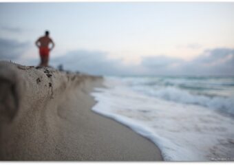Miamism Fridays – Beach Foam