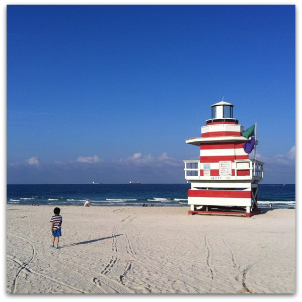 lifeguard-stand-nanyof2-ig