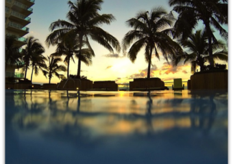 Miamism Fridays – Sunset pool