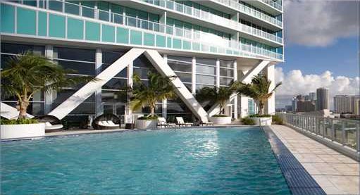 marina-blue-luxury-condo-miami