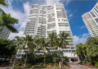 November 2010 Real Estate Market Report for Aventura Condos