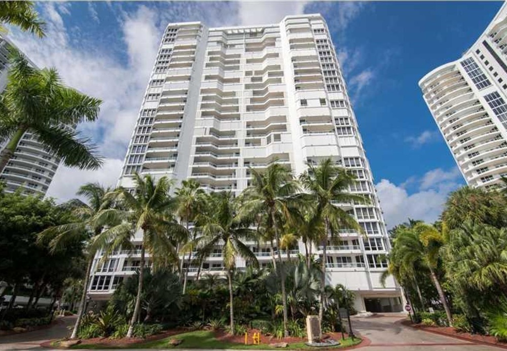 november-2010-real-estate-market-report-aventura-condos