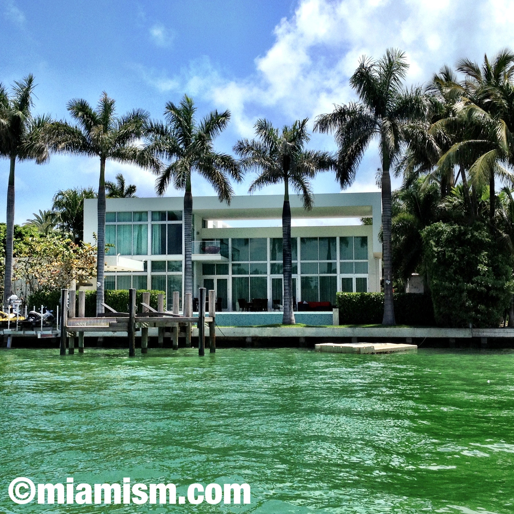 basketball-star-chris-bosh-selling-his-miami-beach-home