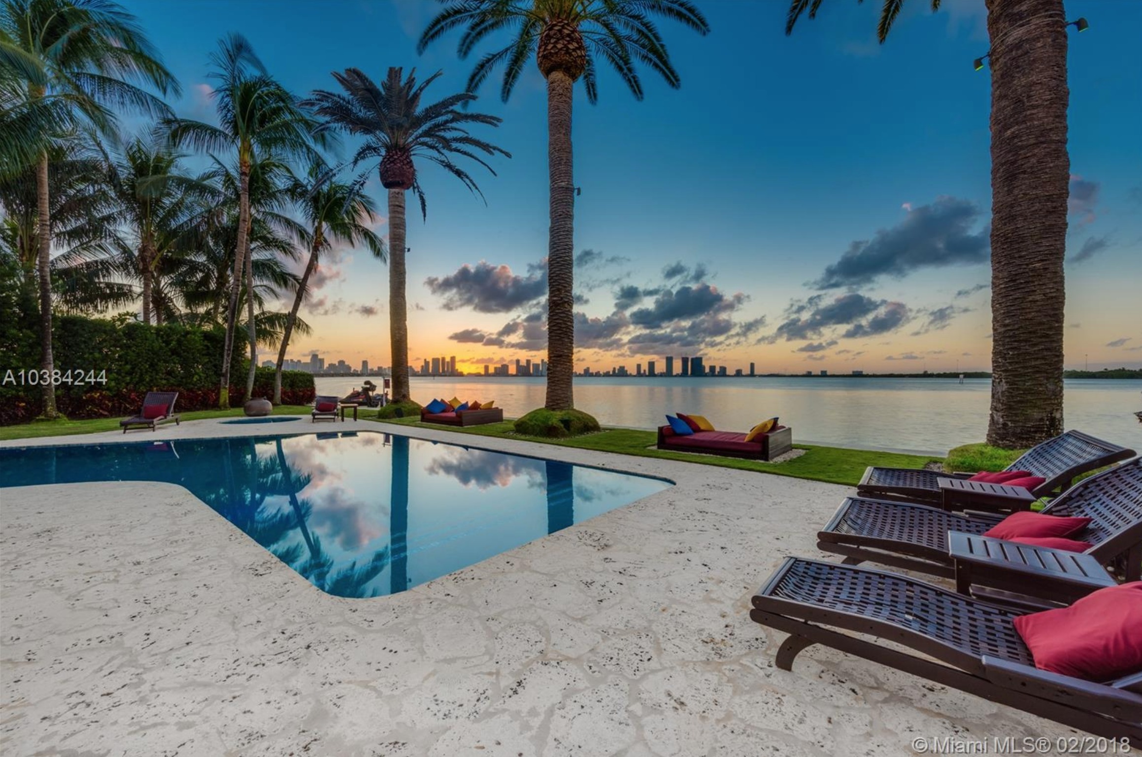 former-miami-beach-home-enrique-iglesias-sale