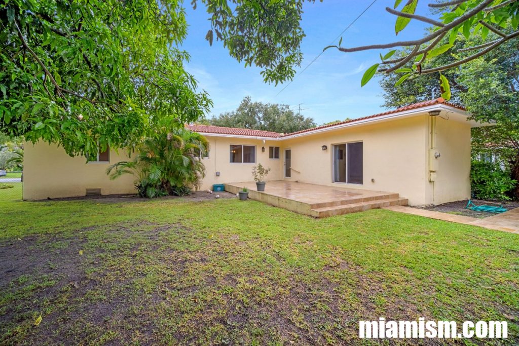 Miami Shores For Sale - 131 NE 96 St